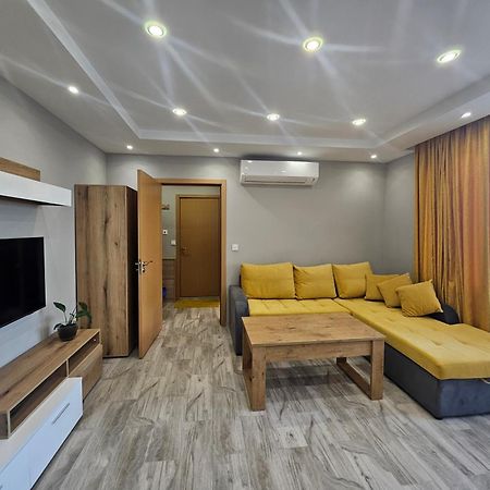 Apartment Plovdiv Exteriör bild